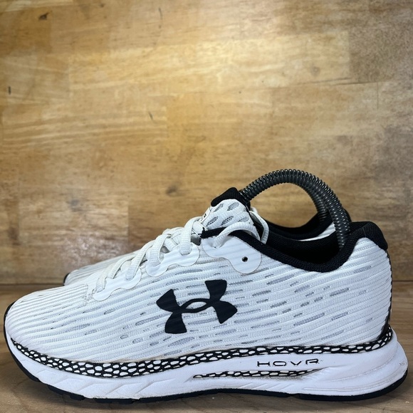 Under Armour HOVR Velociti 3 Womens Size 9 Running Shoes Sneakers White Black - Picture 4 of 12